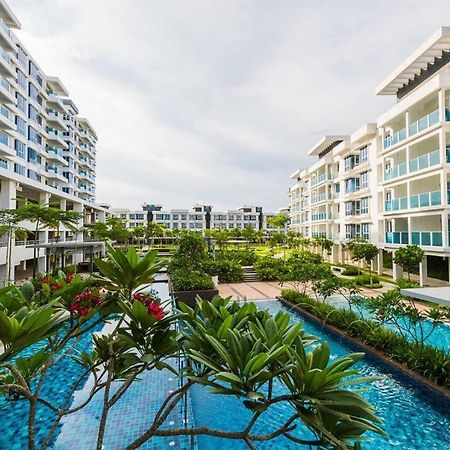 Homestay @ Bandar Seri Putra Kajang Exterior foto